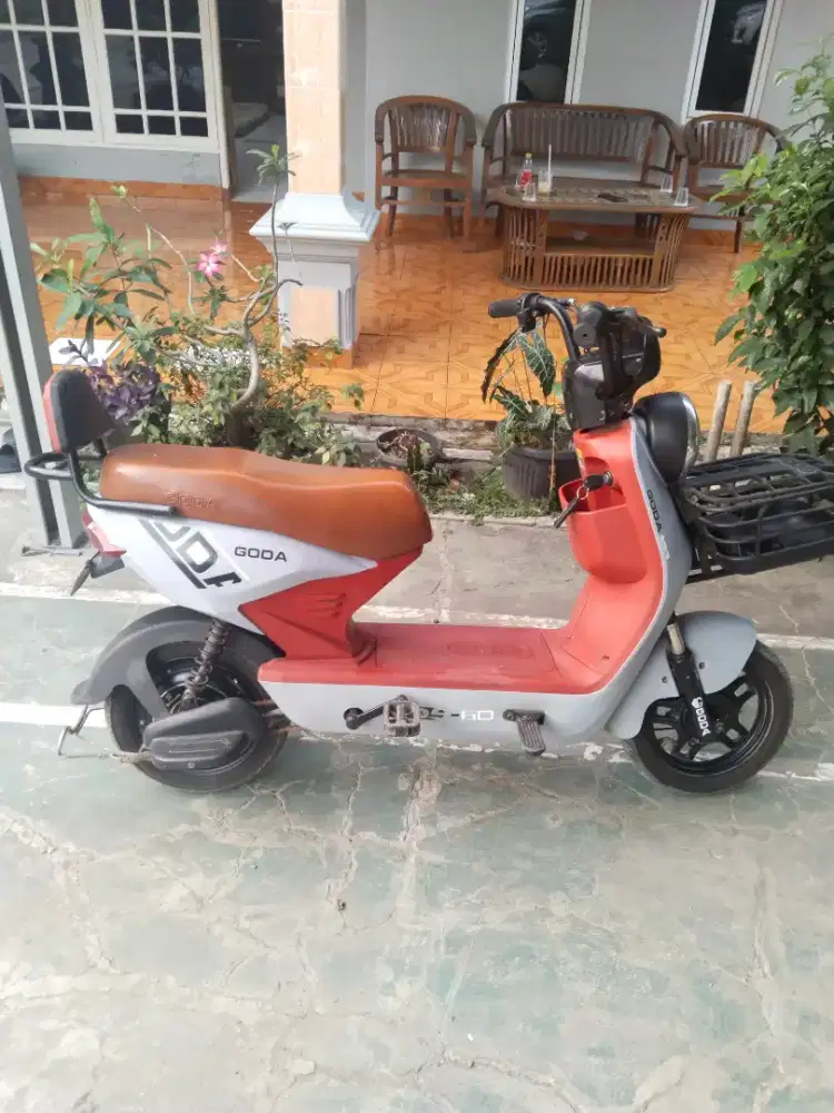 Sepeda listrik goda gd 147d