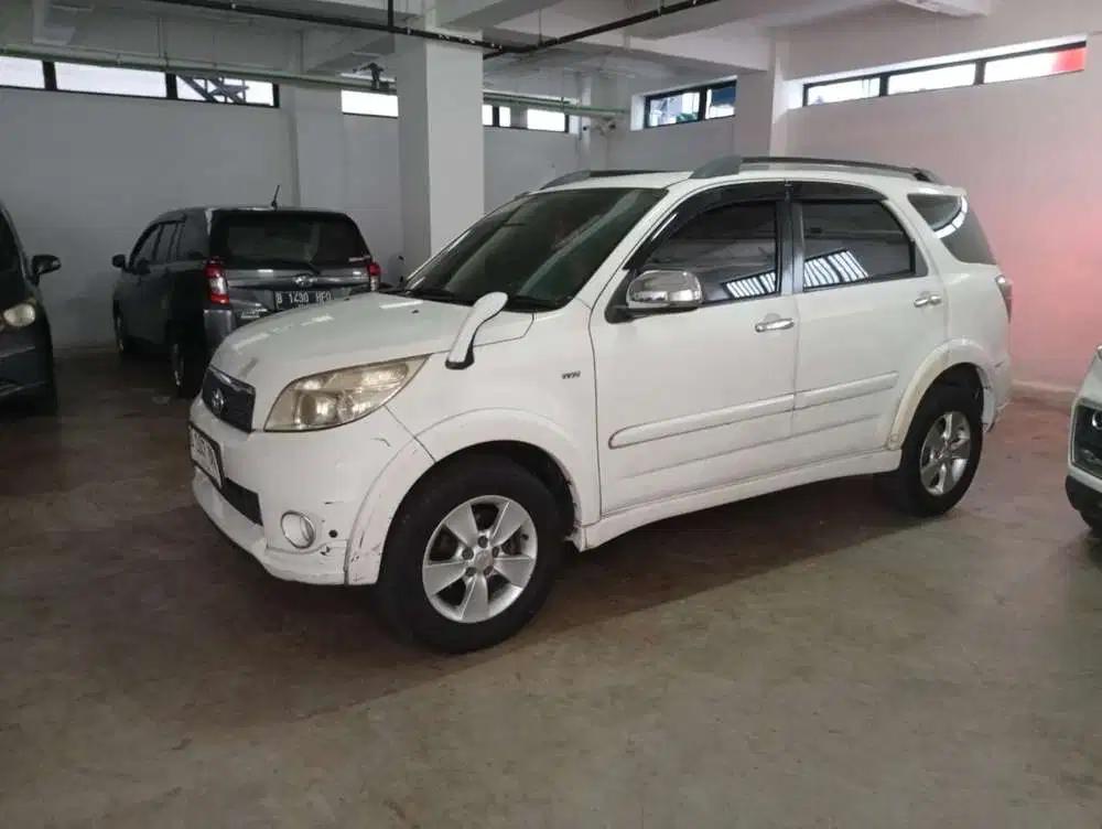 Toyota Rush 2013 Bensin