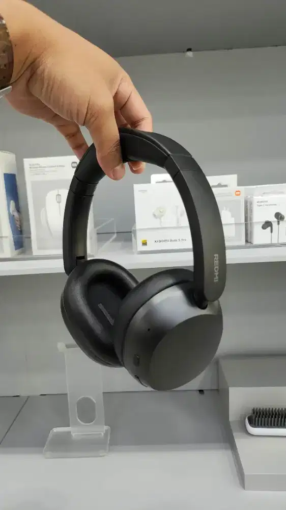READY REDMI HEADPHONES NEO BLACK AND WHITE