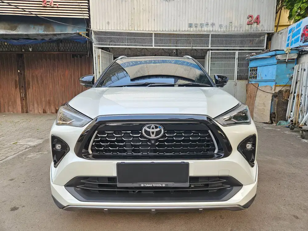 12 rb km Toyota Yaris Cross Hybrid 1.5 S HV GR twotone 2024 nik 2023