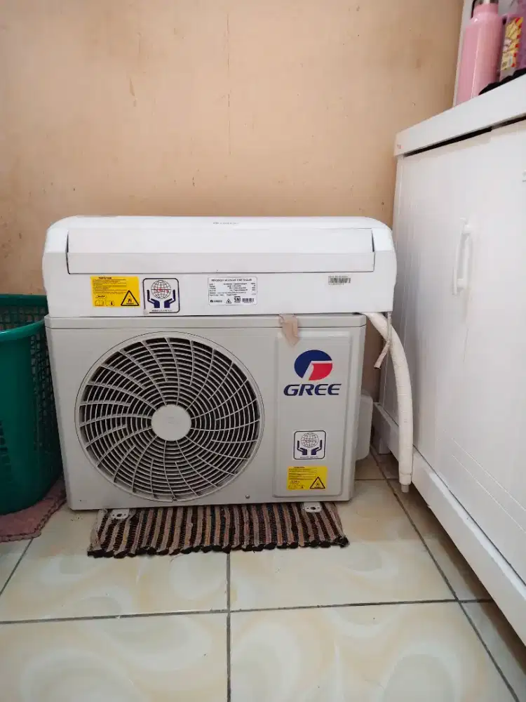 AC gree 1/2 pk bekas rasa baru