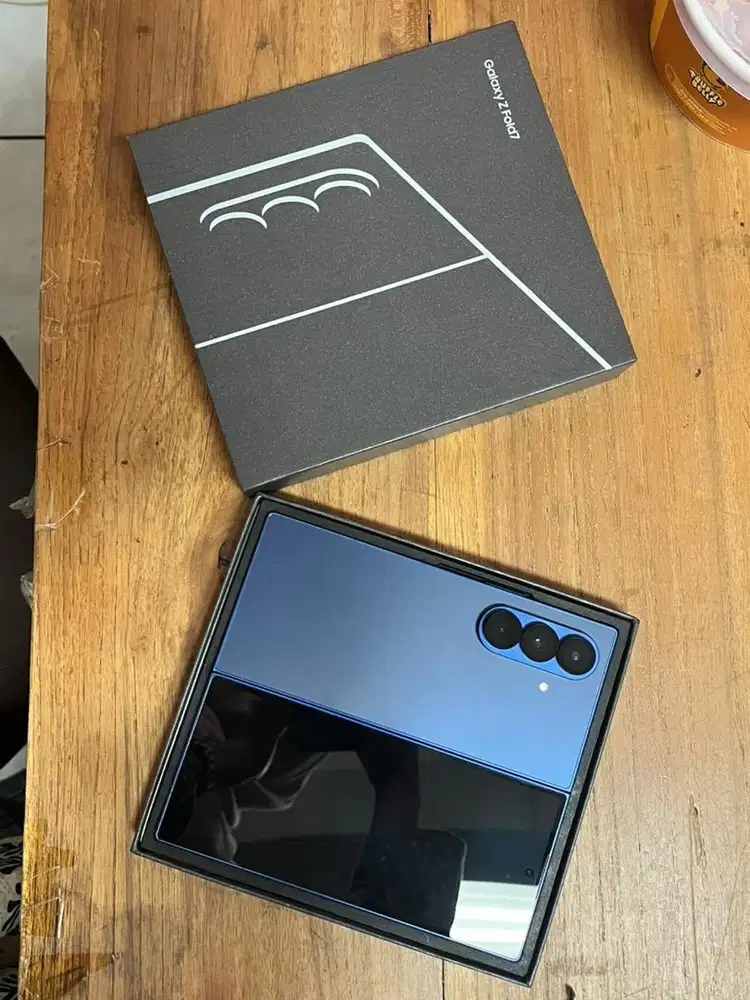 JUAL SAMSUNG GALAXY Z FOLD7 1TB