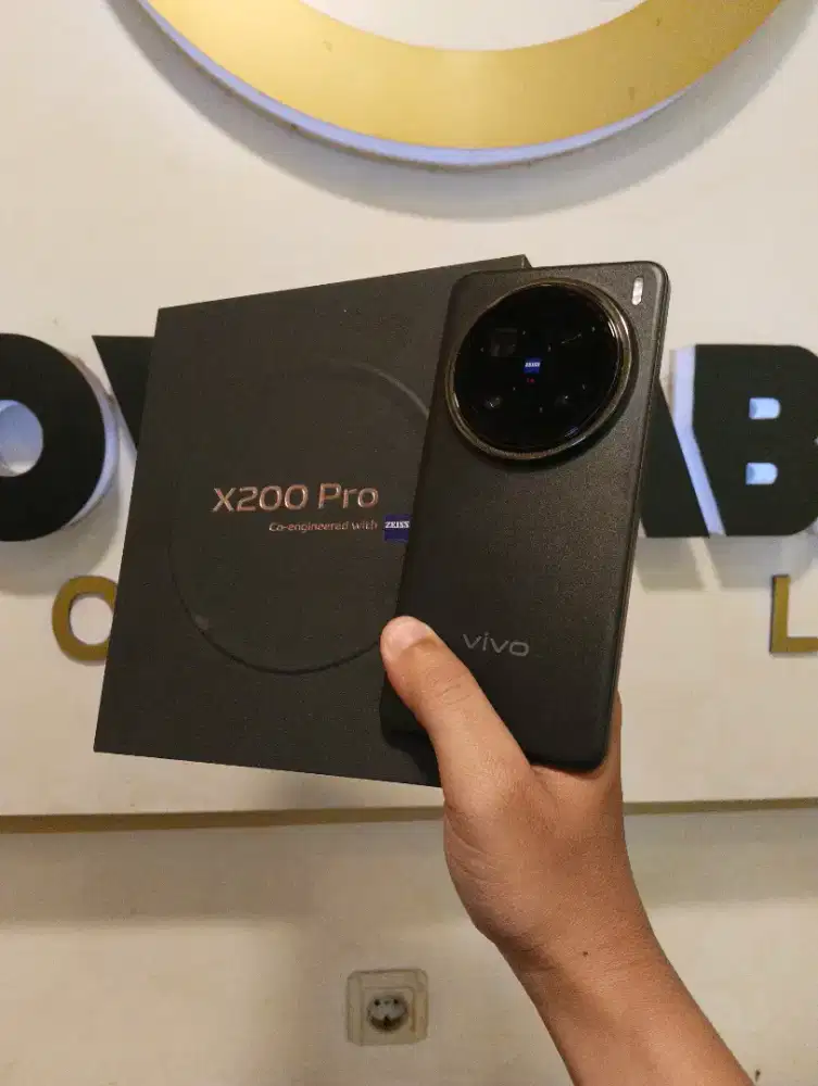 Jual Vivo X200 Pro Second Ram 16/512Gb Mulus Fullset No Kendala
