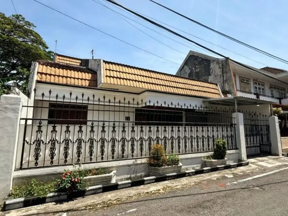 TURUN HARGA 500 JT‼  Rumah Terawat Di Tidar Bawah, Malang