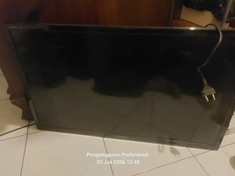 TV POLYTRON 32T7511 RUSAK BLANK