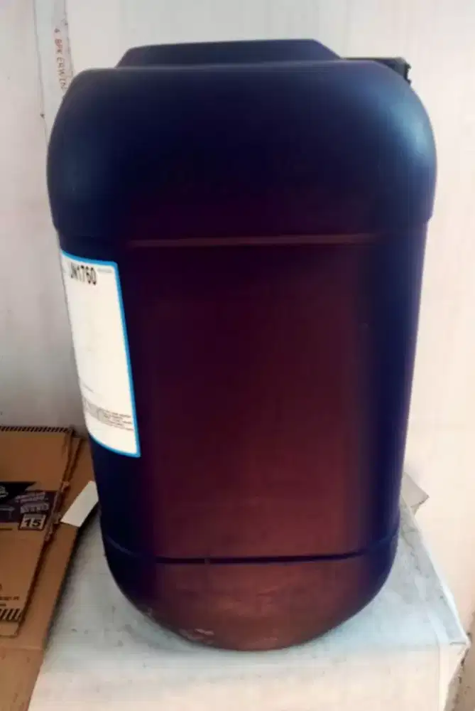 Jerigen panjang isi 35 liter