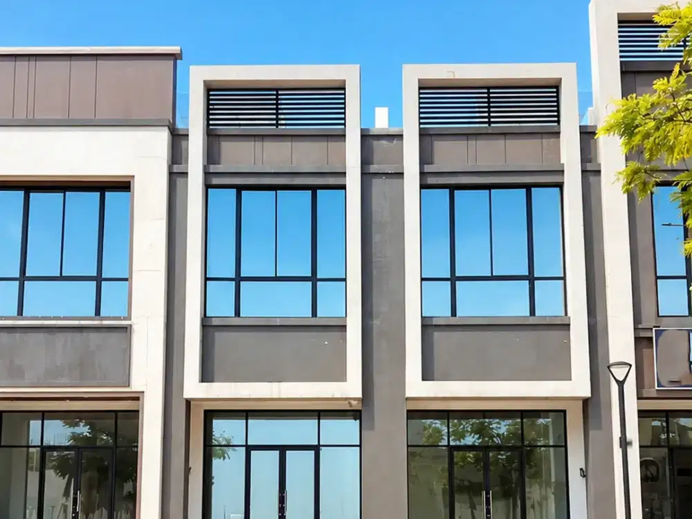 Ruko Milenial 2,5LT 4,5x12 54m2 Hadap Jalan Raya Pantai Indah Kapuk 2