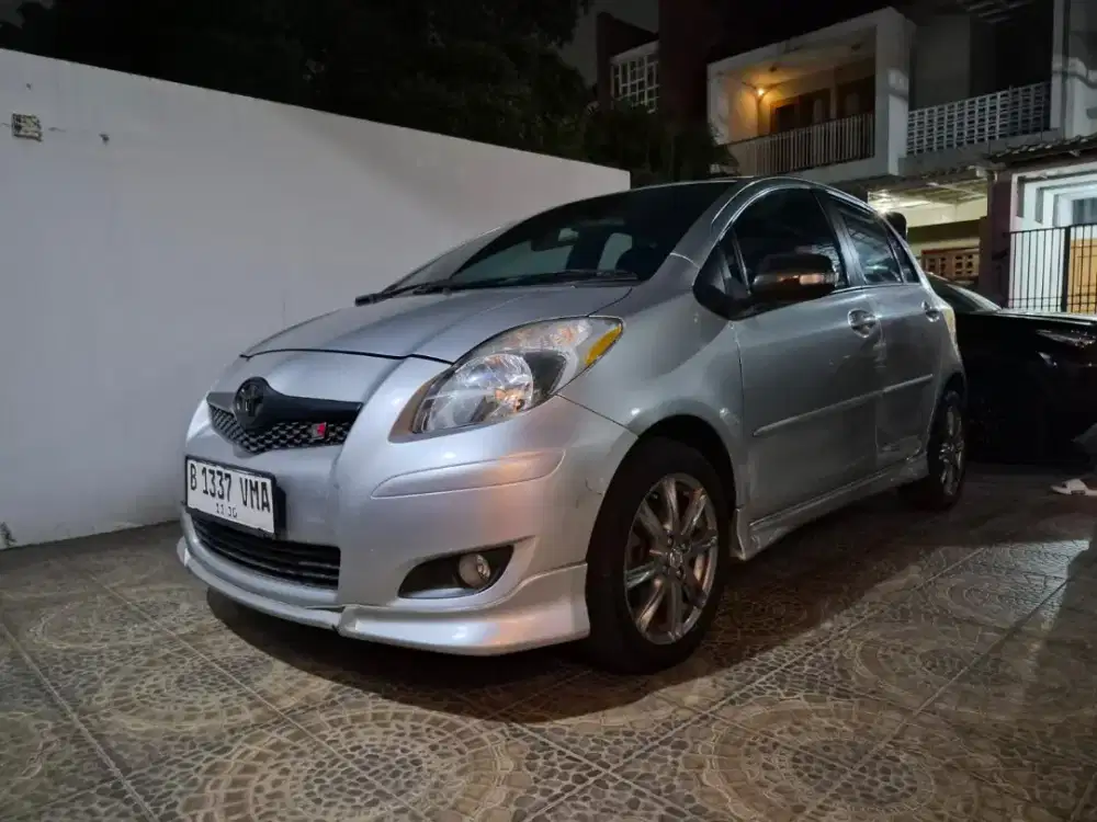 Yaris 2011 Type S Limited