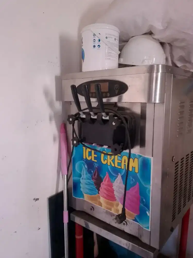 Mesin ice cream