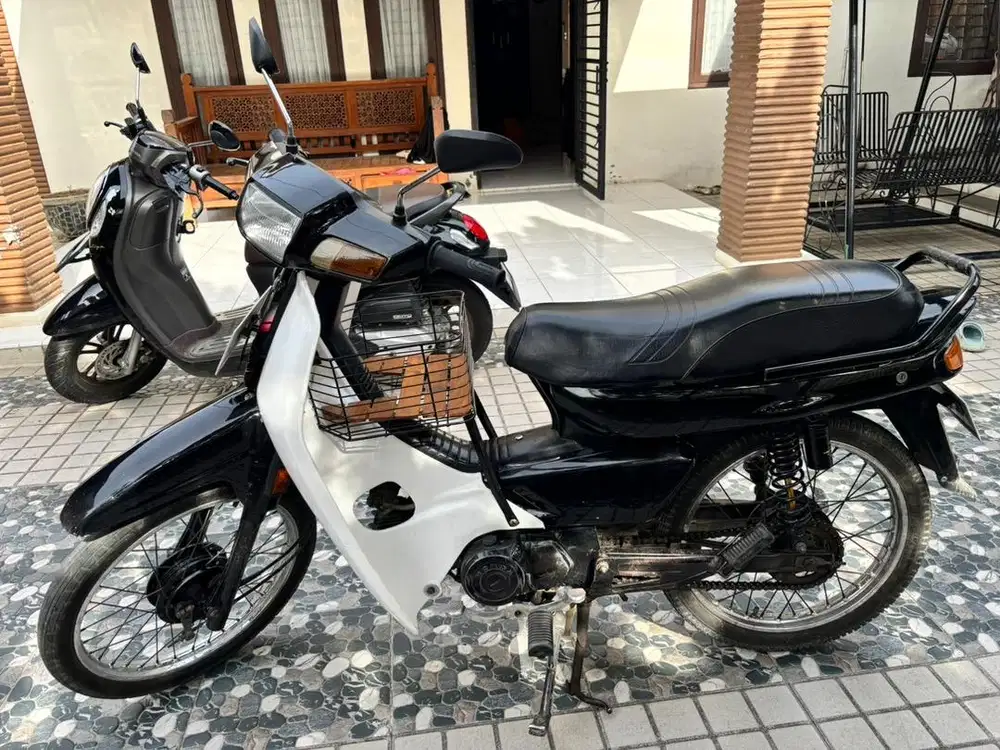Honda Astrea Grand 1999 Sabit