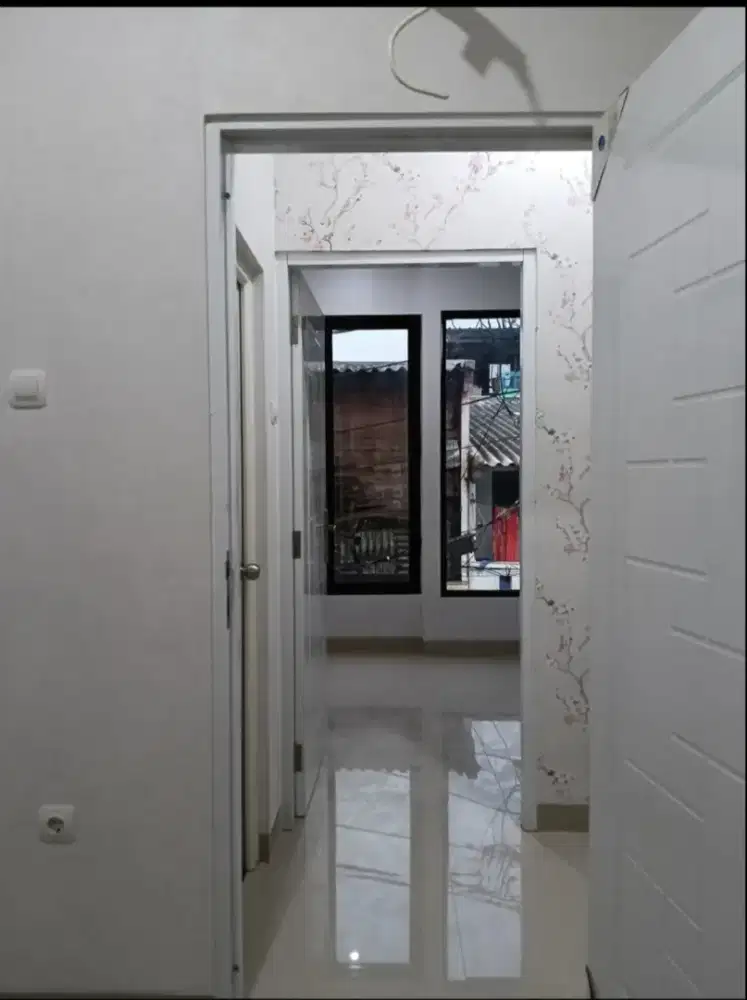 Rumah dijual murah 2lt Cempaka putih