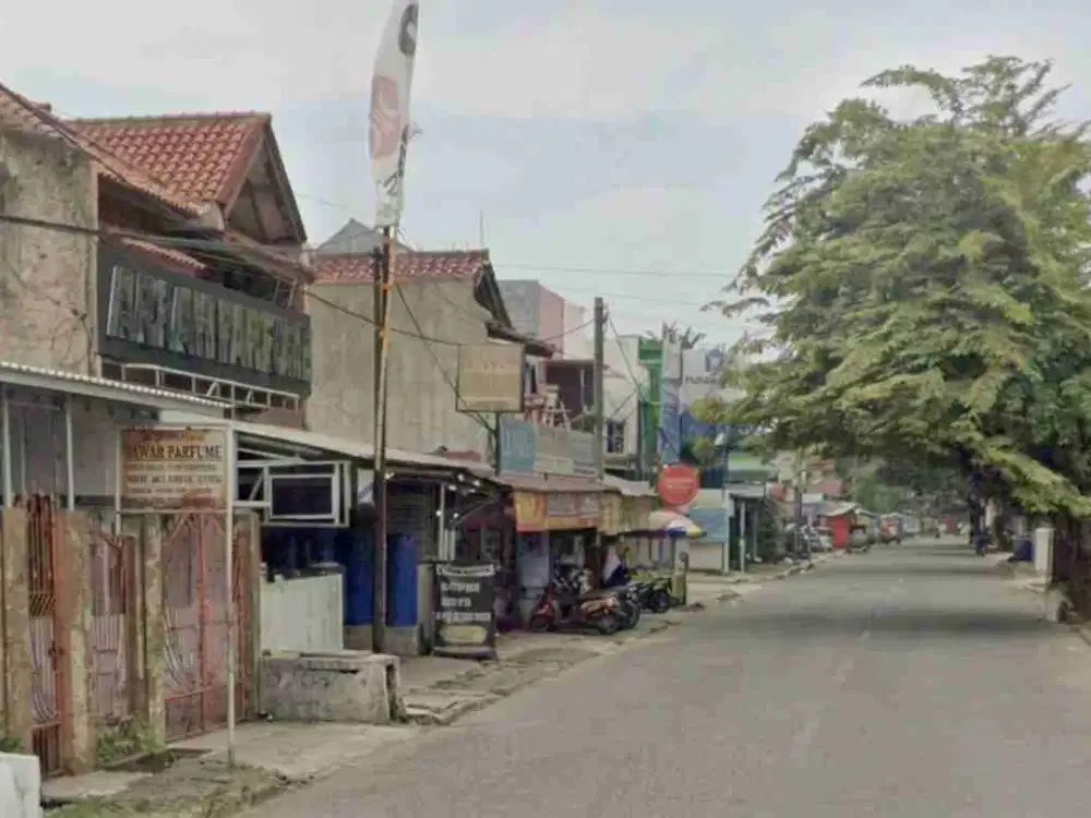 RUMAH DEPOK 2 LANTAI COCOK UNTUK USAHA DENGAN AREA RAMAI 24 JAM