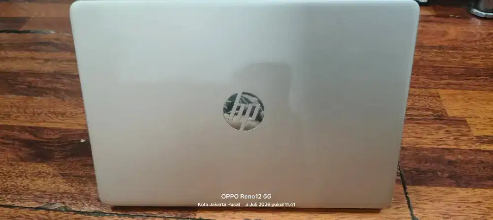 Dijual Laptop merk Hp ram 4 14s