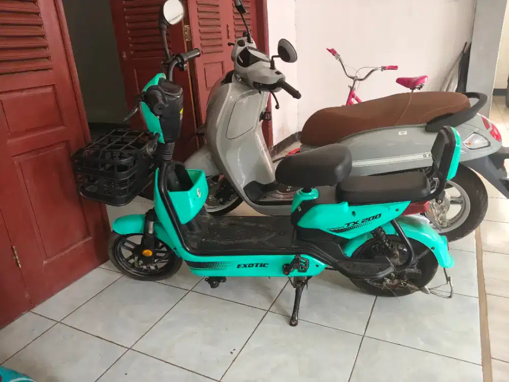 Speda listrik  anak dan dewasa