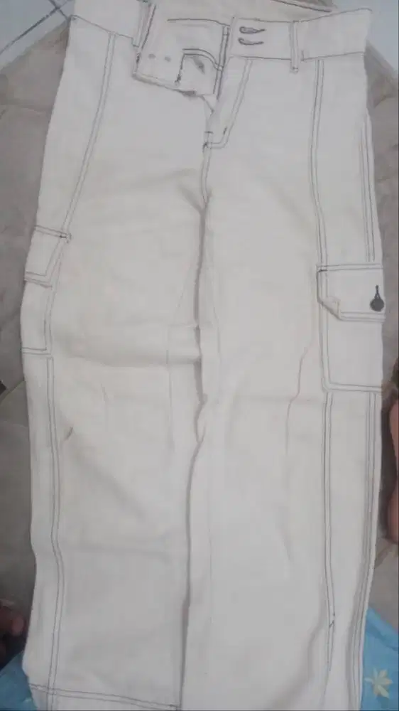 CELANA JEANS JINISO UK 30 WARNA PUTIH