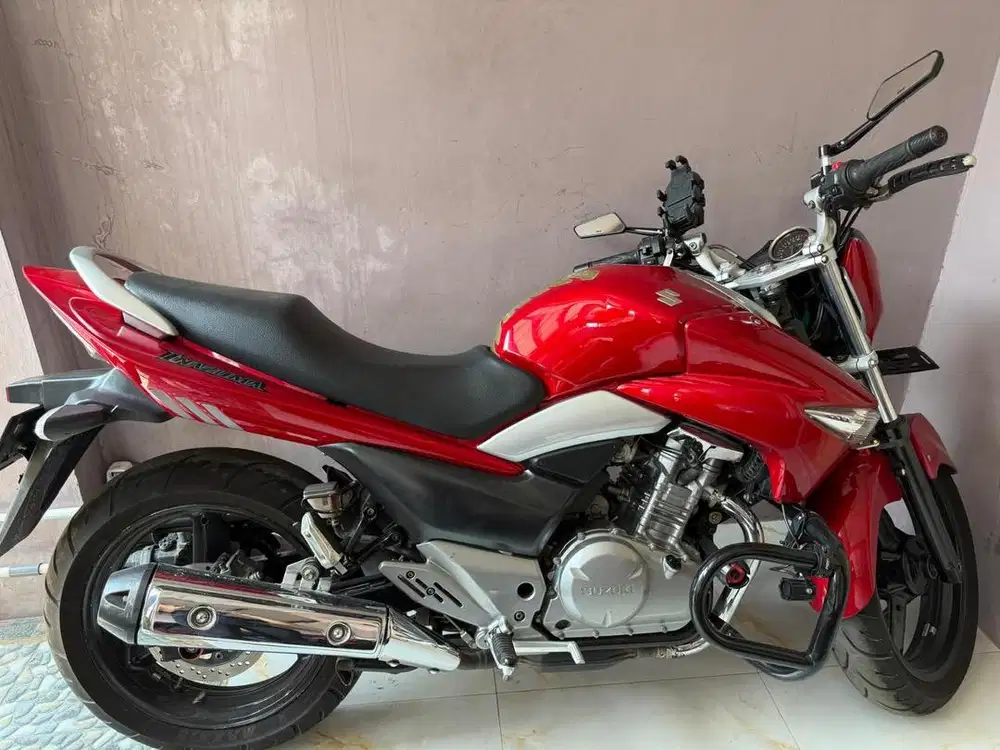 Suzuki Inazuma 250cc rawatan motor koleksi
