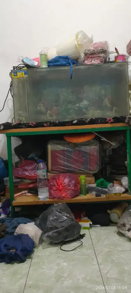 Dijual Aquarium sama meja besinya