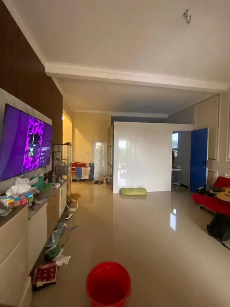 Di jual rumah murah mewah We're moving out