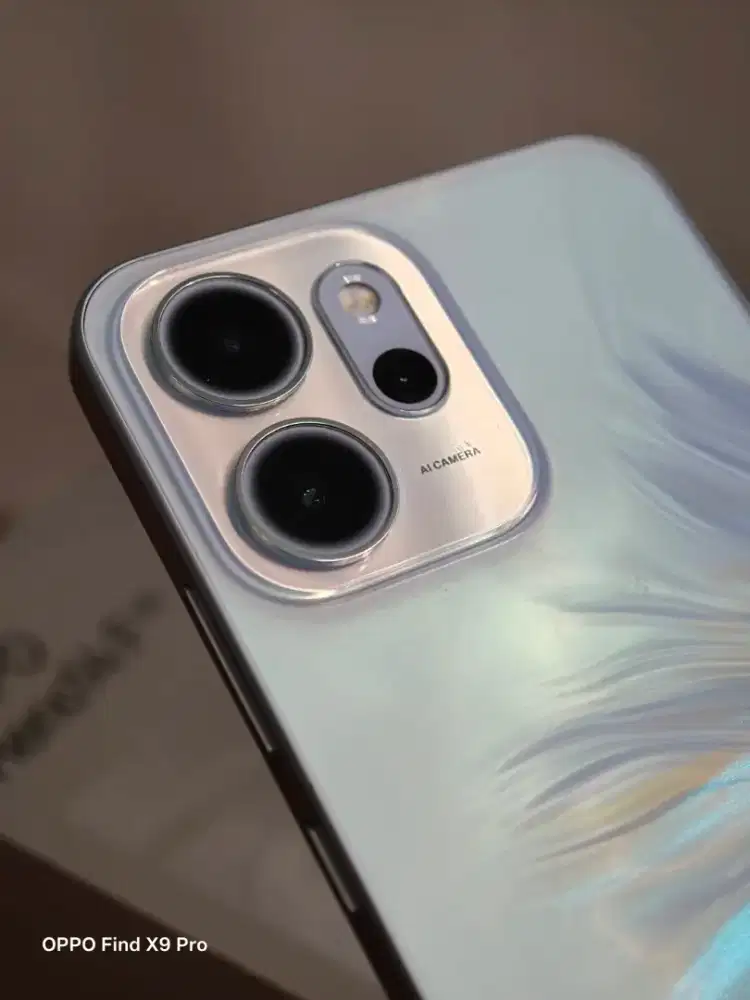 Oppo Reno 14F 5G 12/256 second resmi Nov 2026