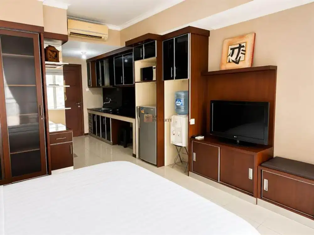 Disewakan Studio Royal Mediterania Garden Elegant Hotel Style Design Akses Langsung Central Park