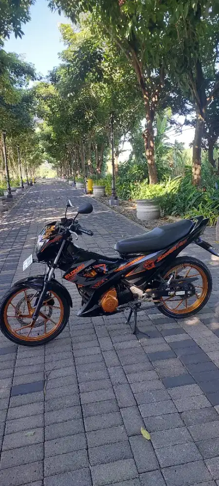 JUAL MOTOR SUZUKI FU