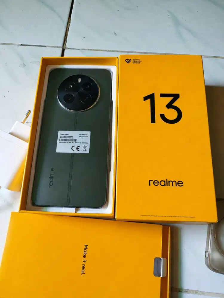 Realme 13 4g ram 8/256