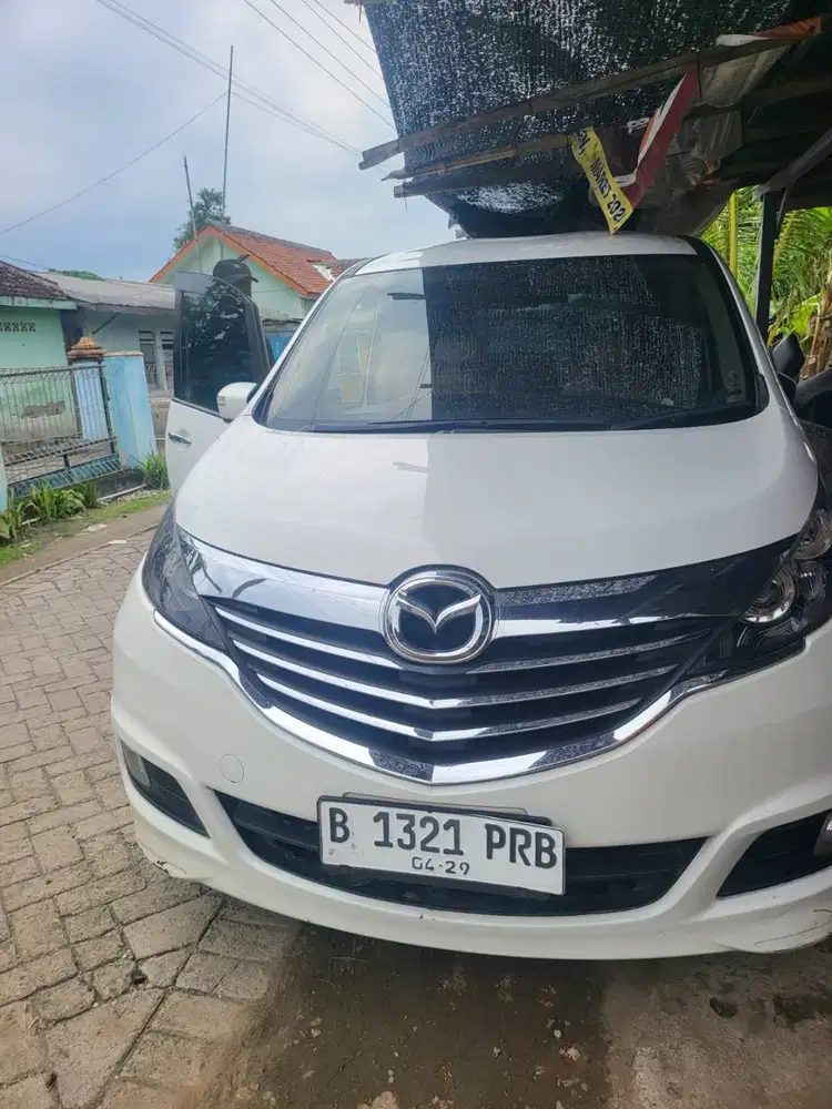 Mazda Biante Skyactive 2.0 2014
