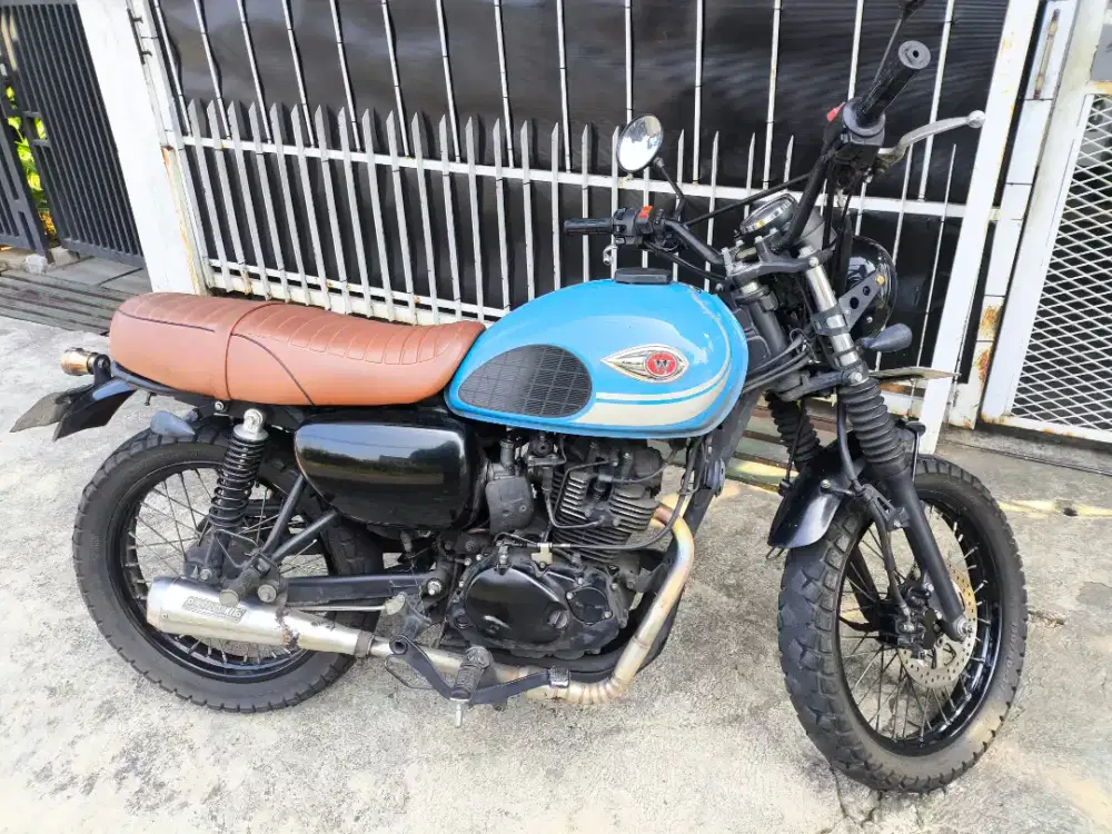 Dijual kawasaki w175 tahun 2018 biru