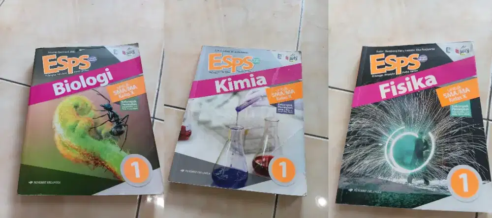 Buku sekolah kelas X / SMA 1
