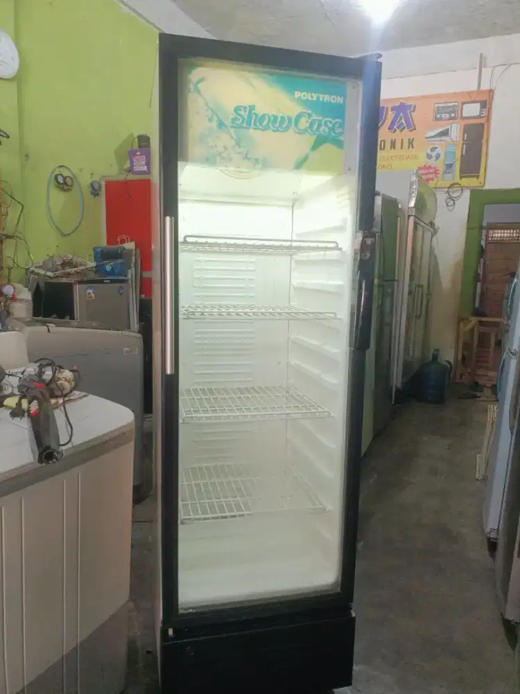 Jual kulkas showcase Polytron normal dan garansi satu bulan