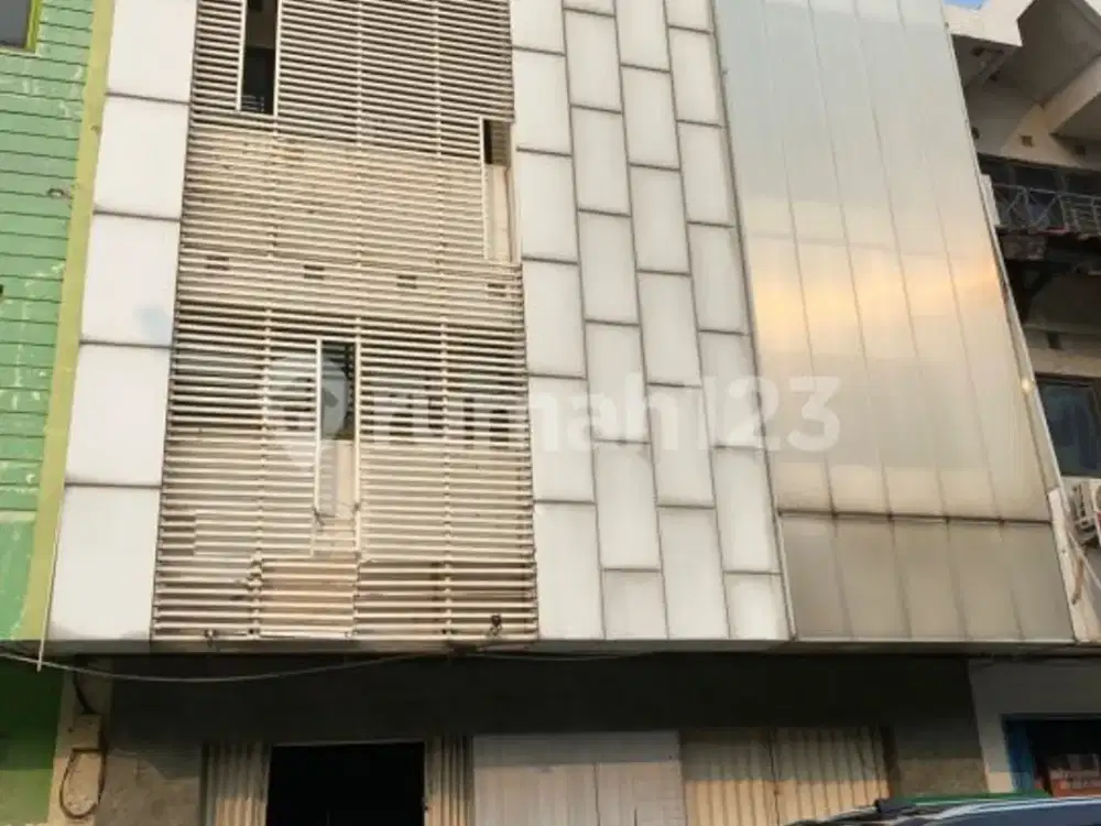 Di Jual Ruko Siap Pakai di Daan Mogot Baru *0040-Erwmov