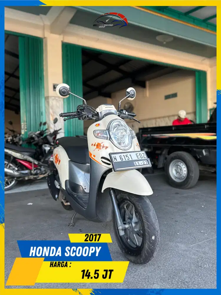 HONDA SCOOPY 2017 MURAH CIAMIK MASZEEHH HIKMAH MOTOR KEPUH MALANG
