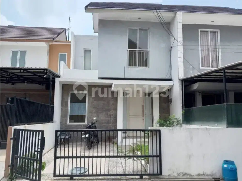 Di Jual Rumah 2 Lantai Di Taman Surya 5 0025 pau