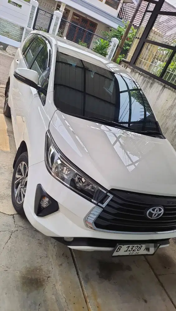 Toyota Kijang Innova Reborn 2.4 G Solar-AT 2025 (Mulus Tangan Pertama)