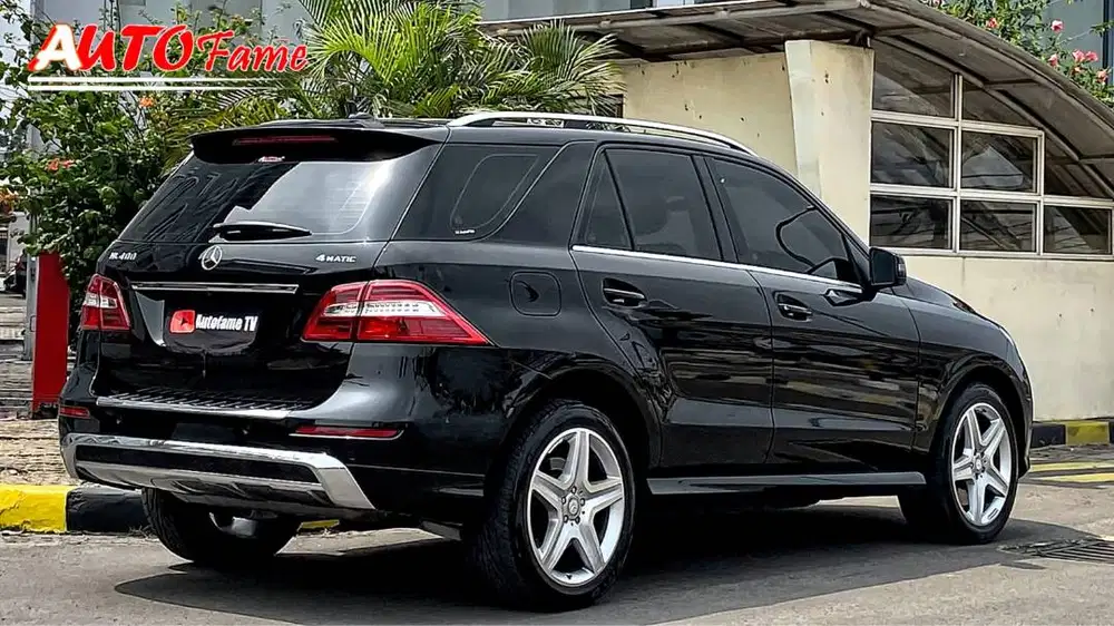 Mercedes Benz ML400 AMG Spec NIK 2014 Black On Beige