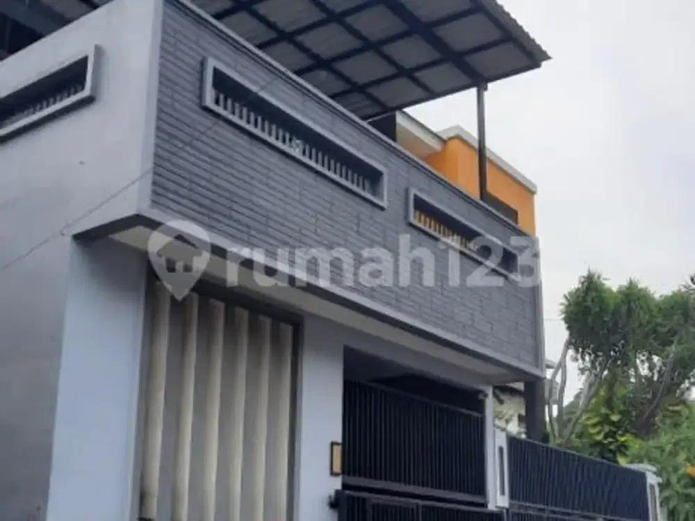 DI JUAL RUMAH BAGUS SIAP HUNI DI TAMAN SEMANAN INDAH *0066-JOE