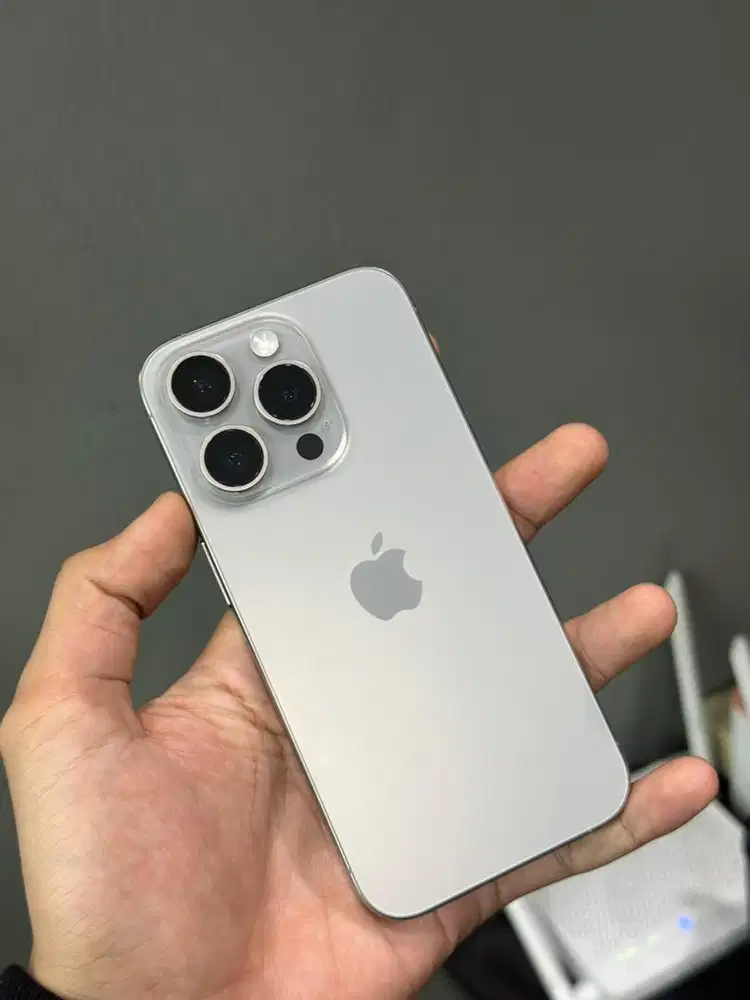 iPhone 15 Pro 128Gb iBox