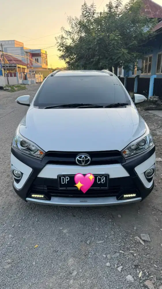 Toyota Yaris TRD Sportivo Heykers 2017 Matic , msih sperti mobil baru