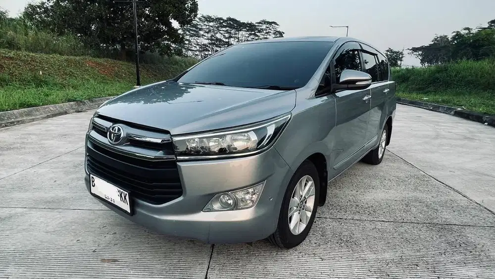 INNOVA REBORN 2.4 V 2016 AT