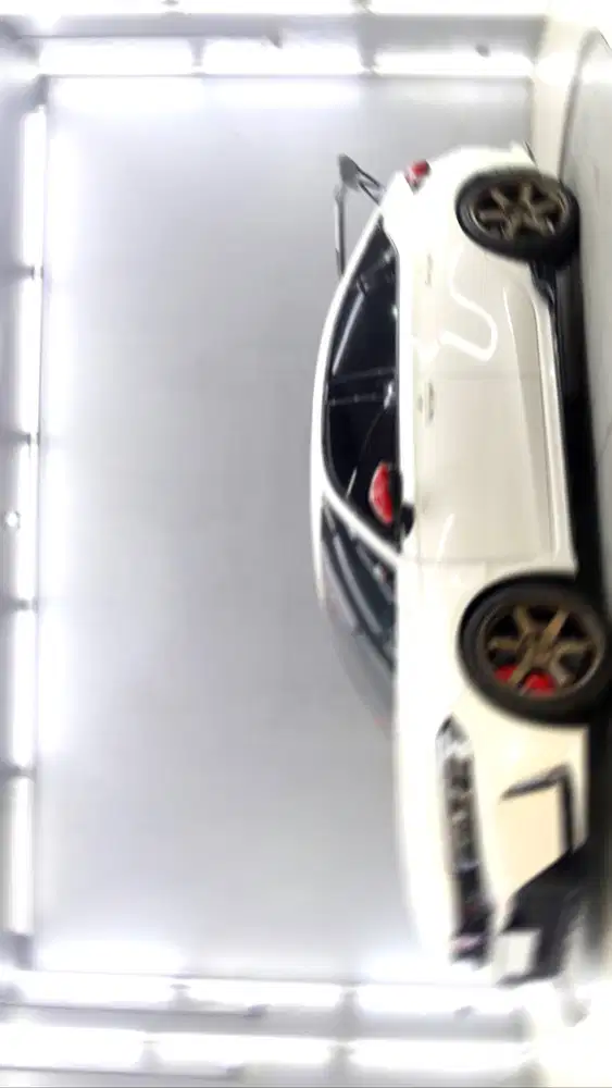 Honda Civic type R FL5 Manual M/T 2023 Civic type R 2024 white low km