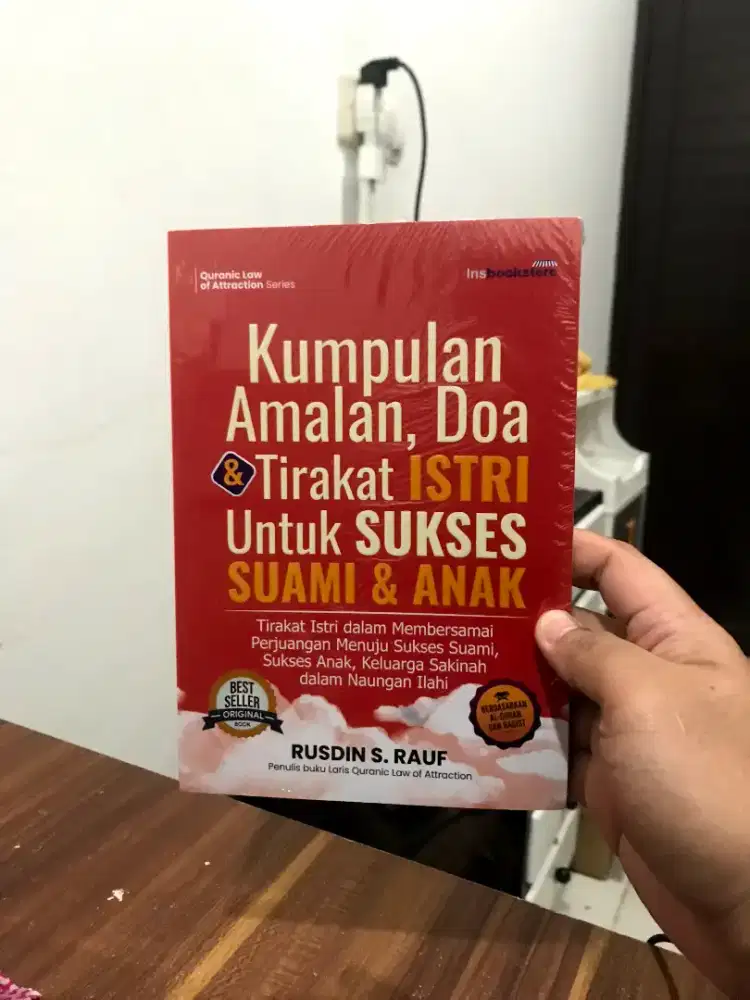 Buku Best Seller Kumpulan Amalan Doa Tirakat Istri.