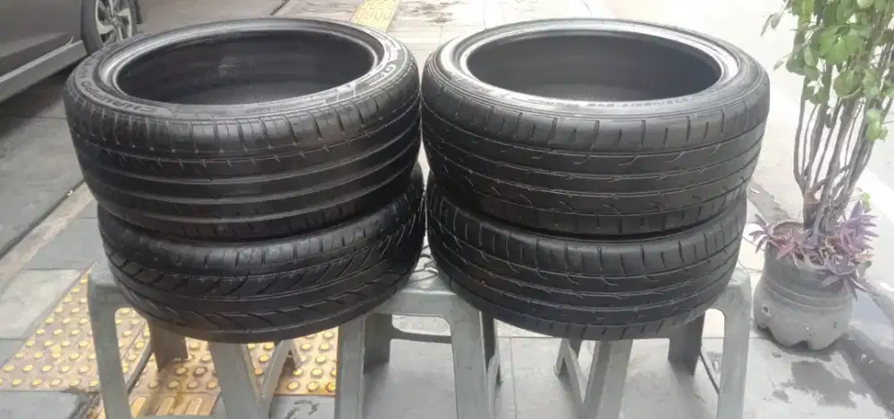 4ban seri ceper 205/45/R17 merk GT radial sama Dunlop LM nik 2023