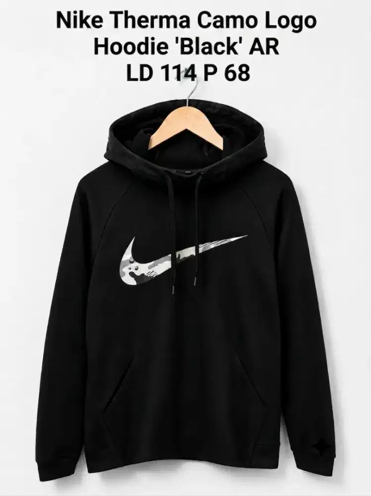 Nike Therma Camo Logo

Hoodie 'Black' AR