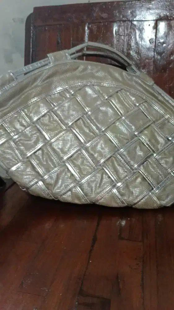 Tas Sophie Martin dan guess
