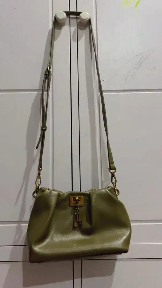 Tas selempang JIMS HONEY