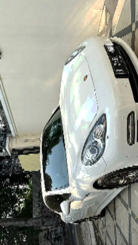 Porsche Panamera 2013 white putih Panamera 2014 / 2012 sedan jual BU