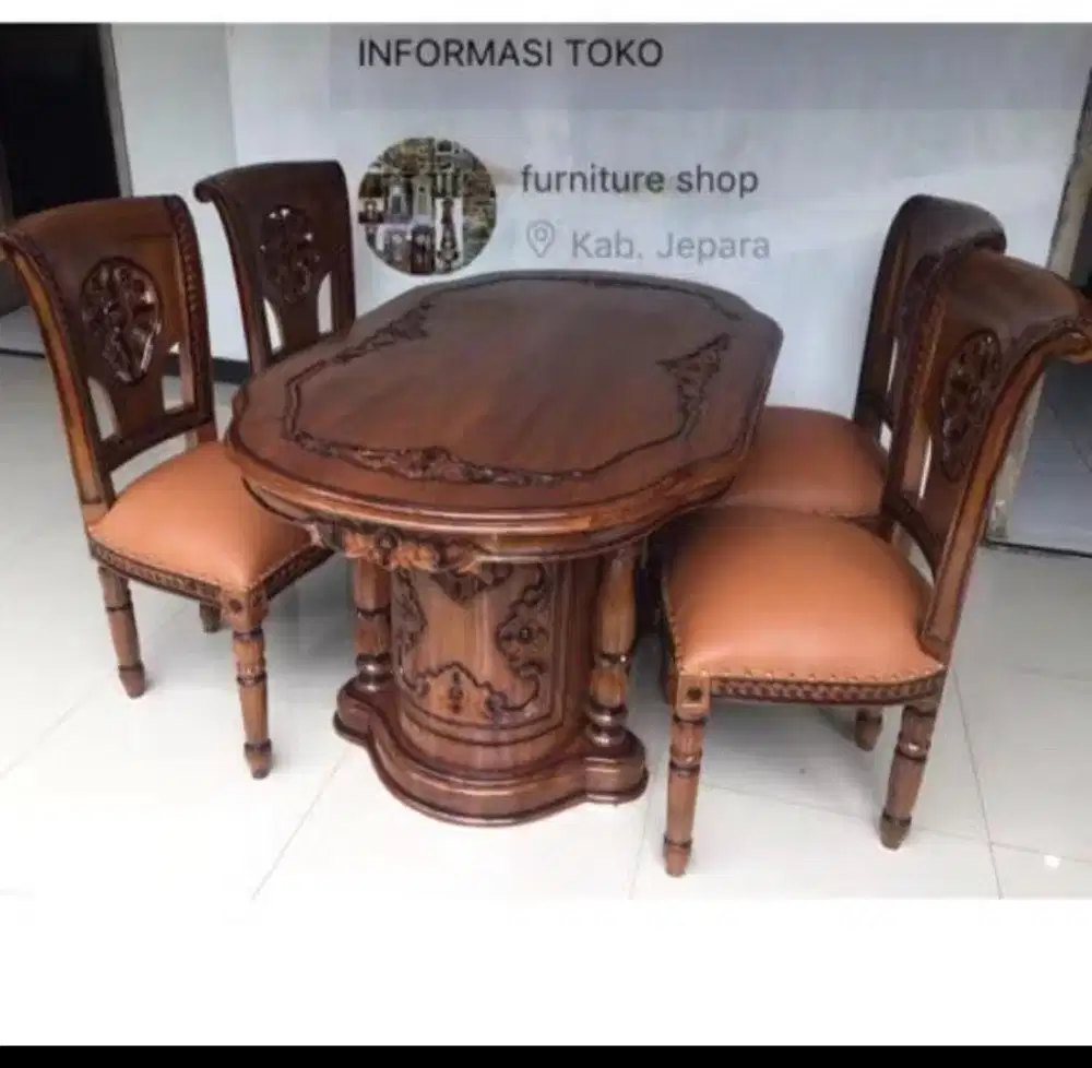 Meja makan 4 kursi kayu jati