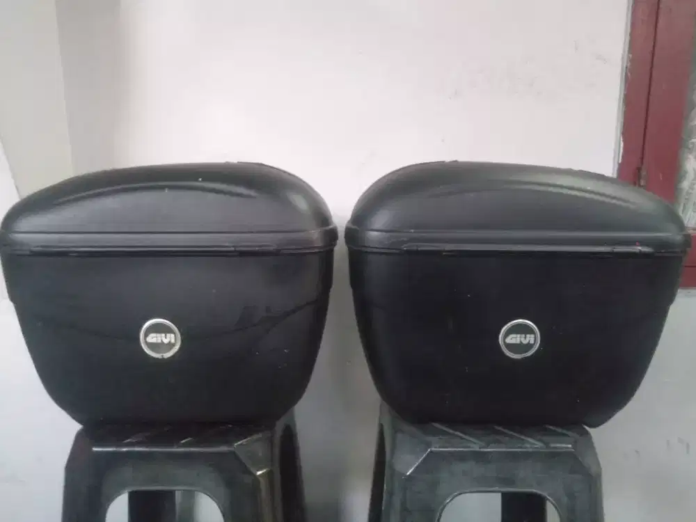 Side Box Givi E21