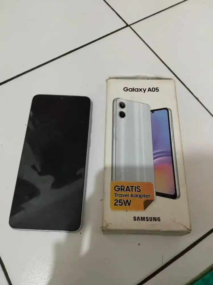 Jual hp Samsung a 05 4/64