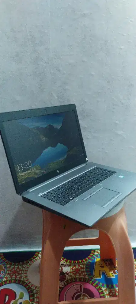 Laptop HP ZBook 17 G5 Core i5 8300H 8GB SSD 256GB 17